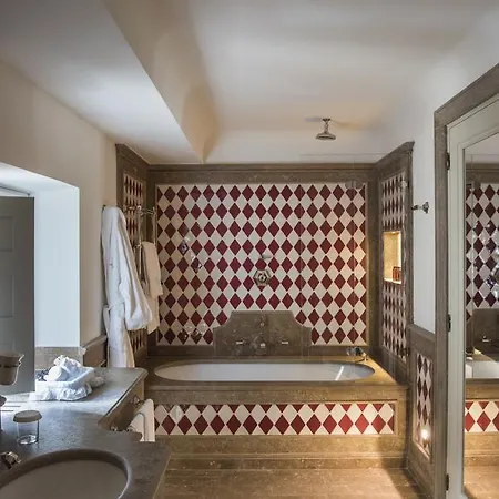 Borgo San Felice 5*