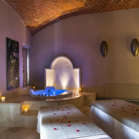 Szálloda Borgo San Felice Castelnuovo Berardenga