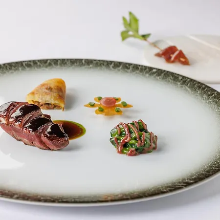 Borgo San Felice Szálloda 5*