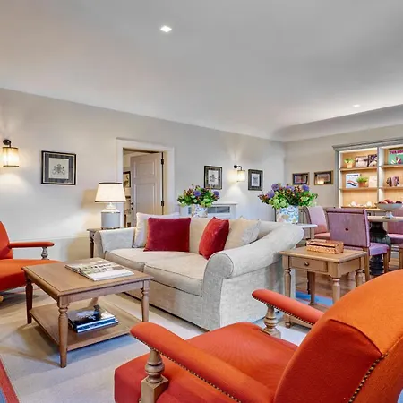 Borgo San Felice Szálloda 5*