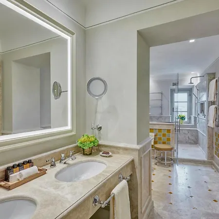 Hotel Borgo San Felice 5*